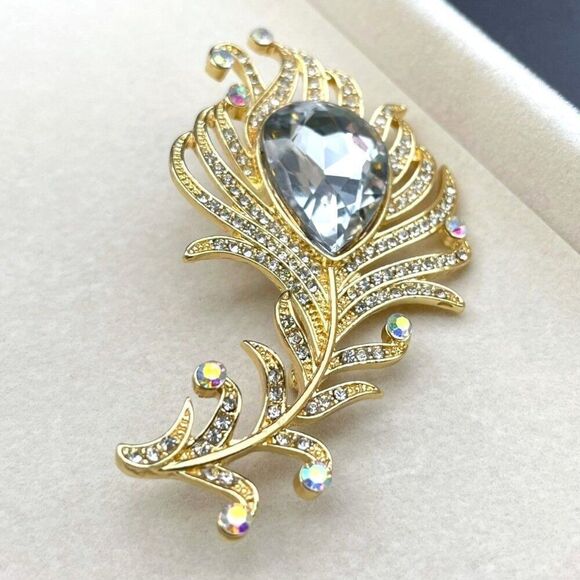 Yellow Gold with Diamond and AB Crystal Single Peacock Feather Pin Back Brooch - Picture 4 of 9